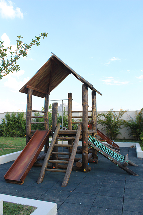 Playground do Residencial Olivio Boa